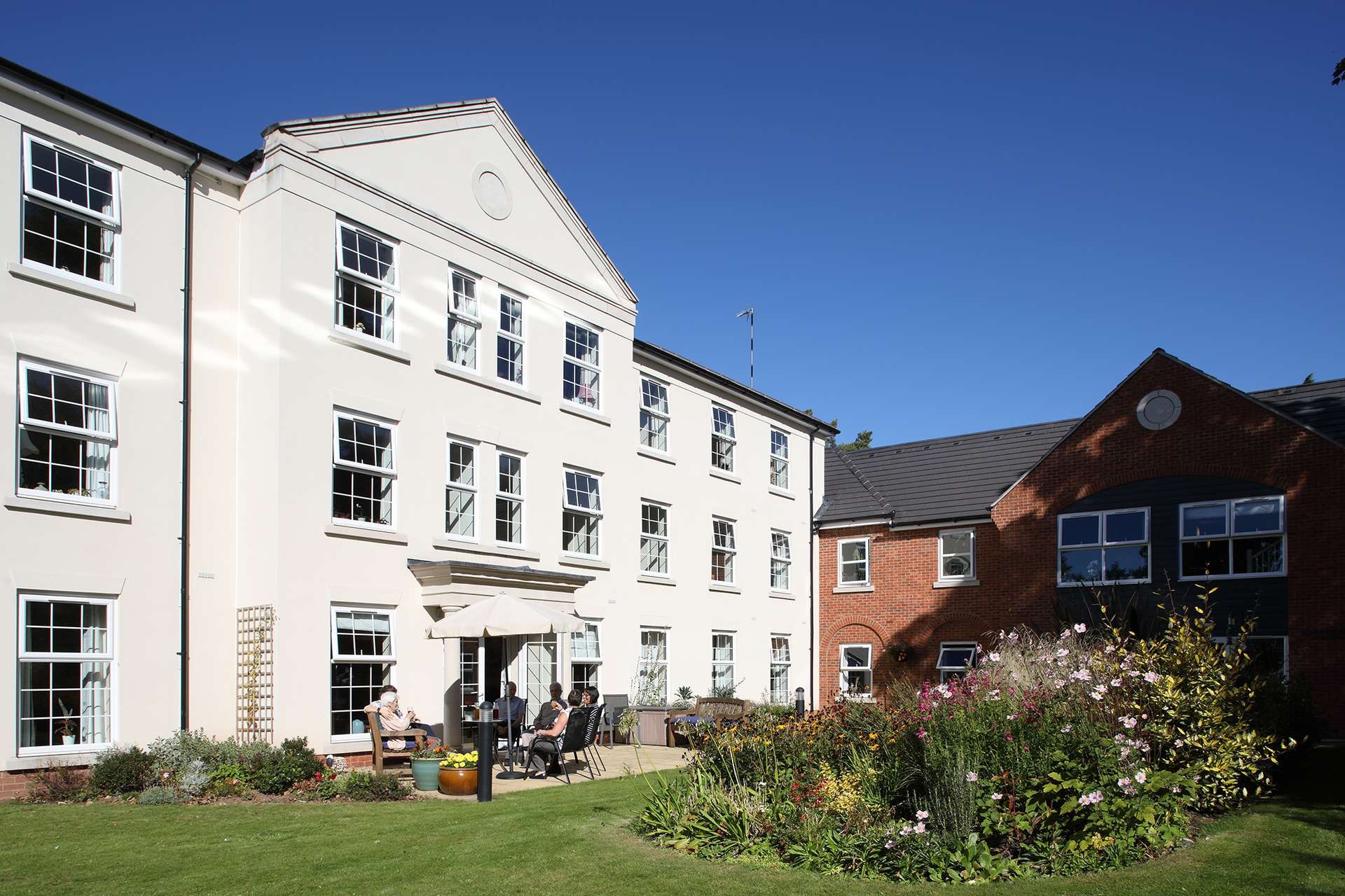 CCH Image displaying an outside shot of Eden House