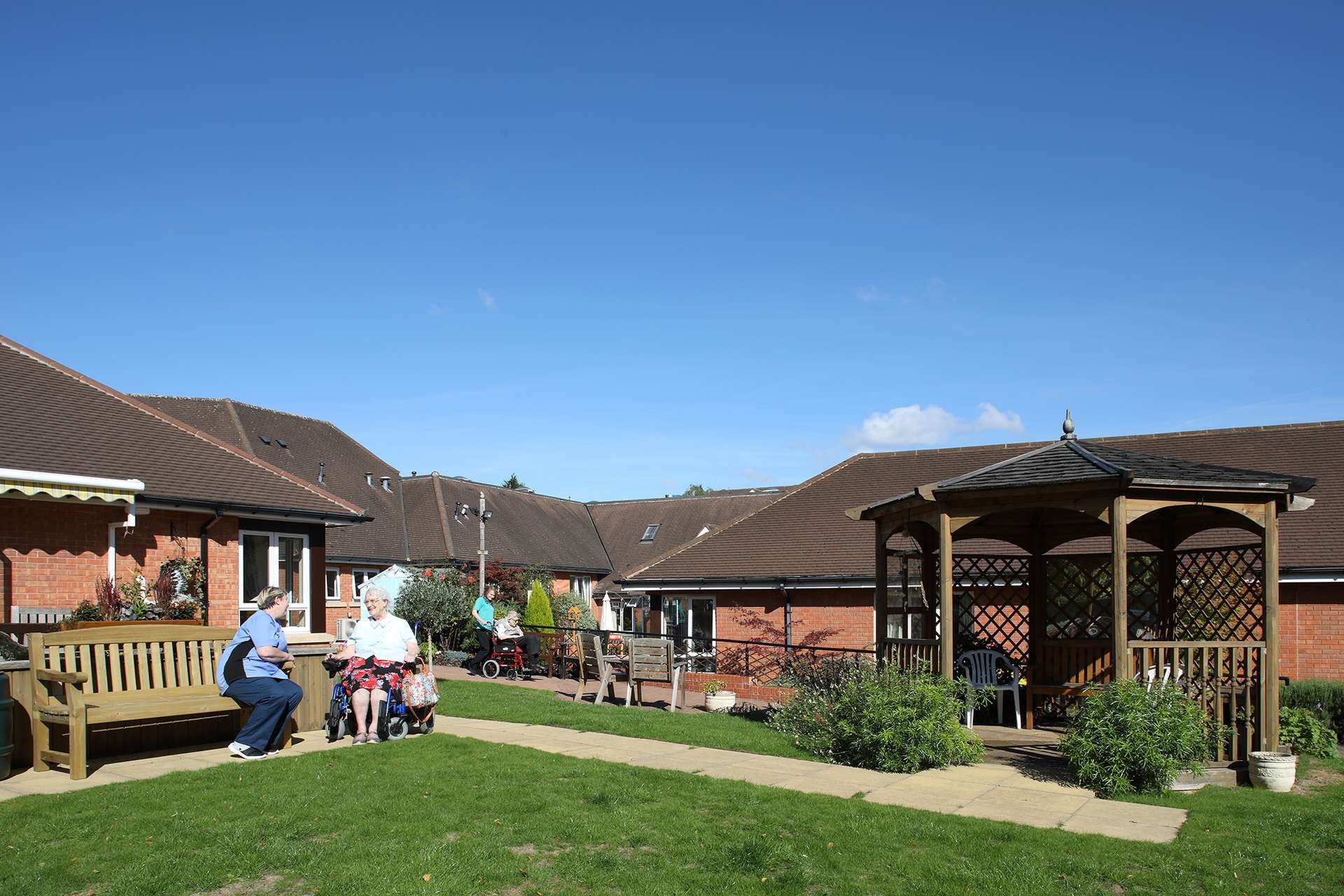 CCH Gallery Image displaying an outside shot of the gardens at Olivet care home